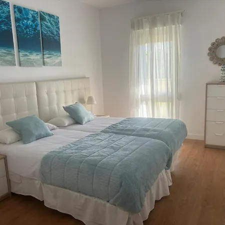 Апартаменти Deluxe En Benalbeach By Benalnova *